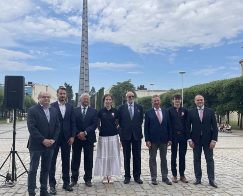 konferencja - zapowiadająca Otwarte Mistrzostwa Świata w brydżu konferencja - zapowiadająca Otwarte Mistrzostwa Świata w brydżu